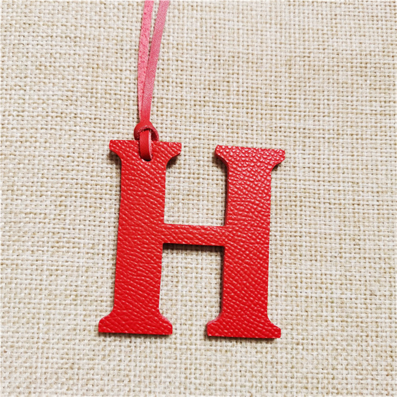 女性のための本革のキーホルダー,オリジナルのレタリングが付い - Monogram Keychain Leather のレビューと価格