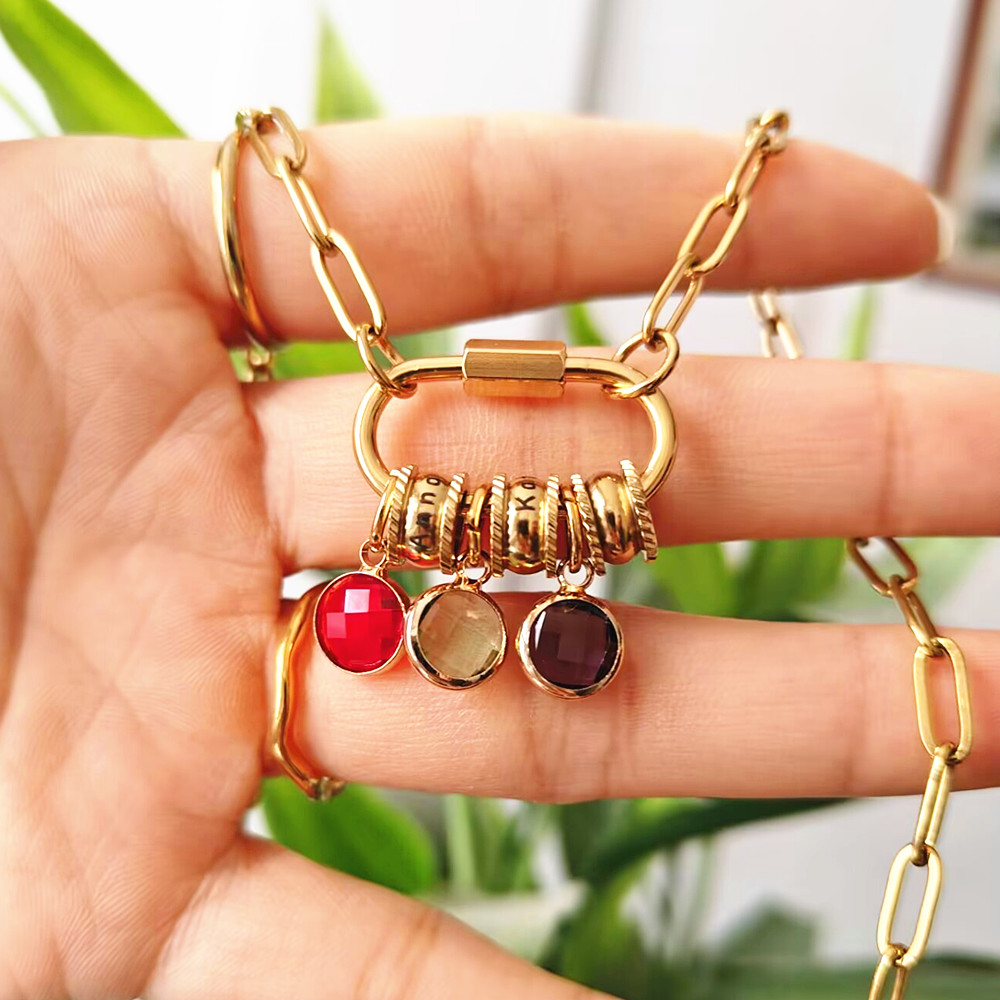 パーソナライズされたカラビナネックレス,パーソナライズされた - Birth Flower Necklace のレビューと価格